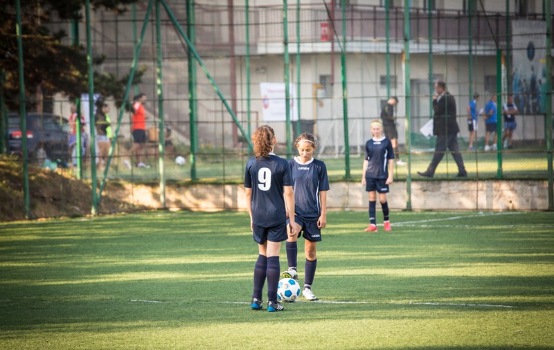 Trialuri pentru fetele pasionate de fotbal