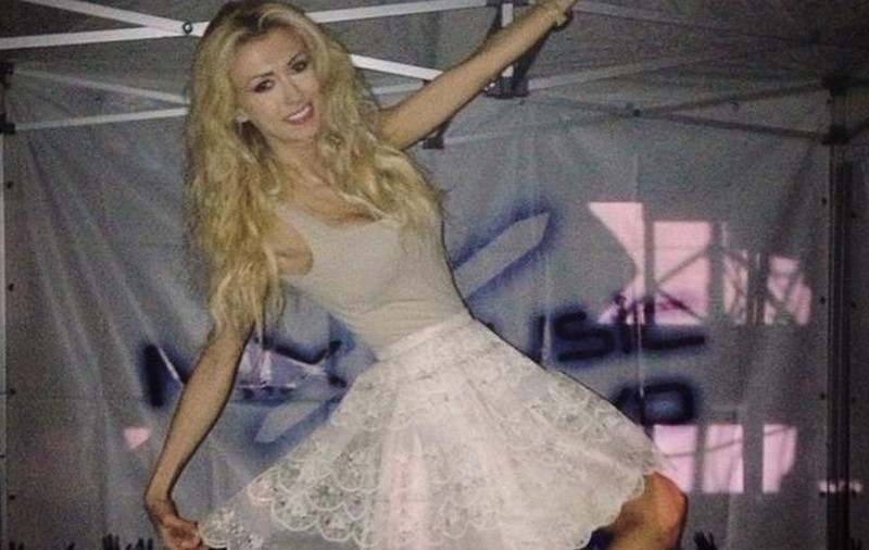 ANDREEA BĂLAN, POZĂ de ALBUM cu FAMILIONUL! De PUS în RAMĂ!