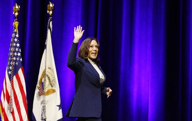 Kamala Harris vs Donald Trump. Ce indică primul sondaj efectuat după retragerea lui Joe Biden