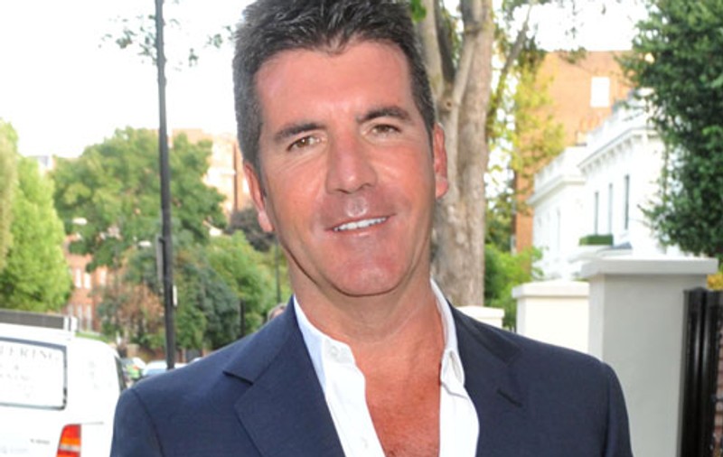 Simon Cowell a primit 179 de oglinzi cu ocazia împlinirii a 50 de ani