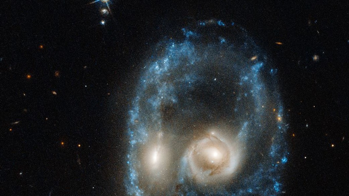 Imaginea neobișnuită, publicată de NASA, înainte de Halloween. Cum s-a format „chipul unei creaturi nepământene” după ciocnirea a două galaxii