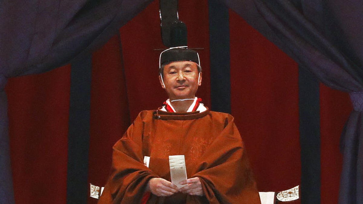 Împăratul Naruhito urcă, astăzi, pe tronul Crizantemei (EPA)