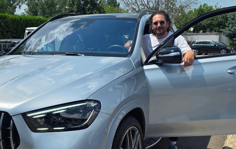 Florin Dumitrescu s-a întors de la filmări și a rămas mască! Ce a găsit în casă după ce soția lui s-a apucat de renovat