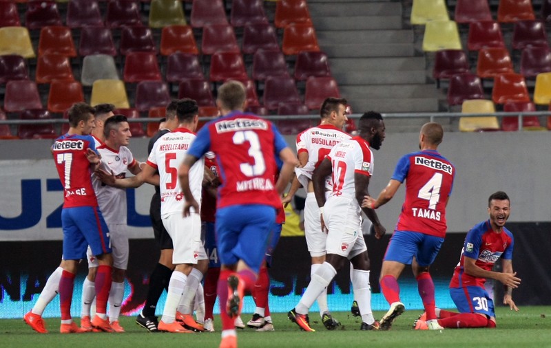 Au început ironiile după ce și la Dinamo a explodat scandalul: ”Va fi primul FCDB - FCSB. E istorie, trebuie consemnată”