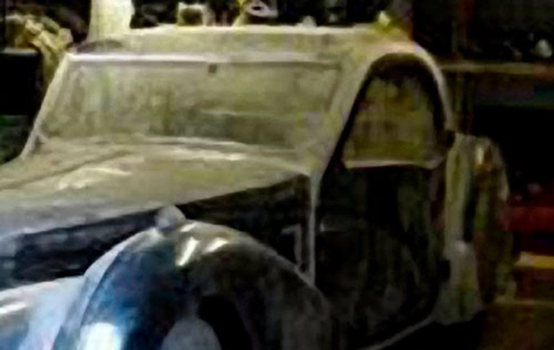Şi-a găsit maşina "furată" în urmă cu doi ani în garajul vecinului