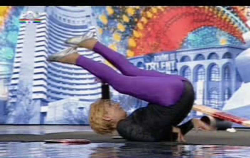 La 54 de ani, o doamnă a demonstrat cât este de flexibilă la ”Românii au talent”! FOTO&VIDEO