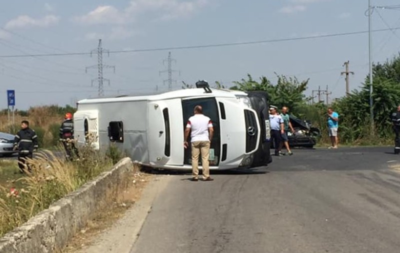 Accident grav în Giurgiu, pe DJ 601 A . O femeie a murit, iar alte cinci persoane au fost rănite
