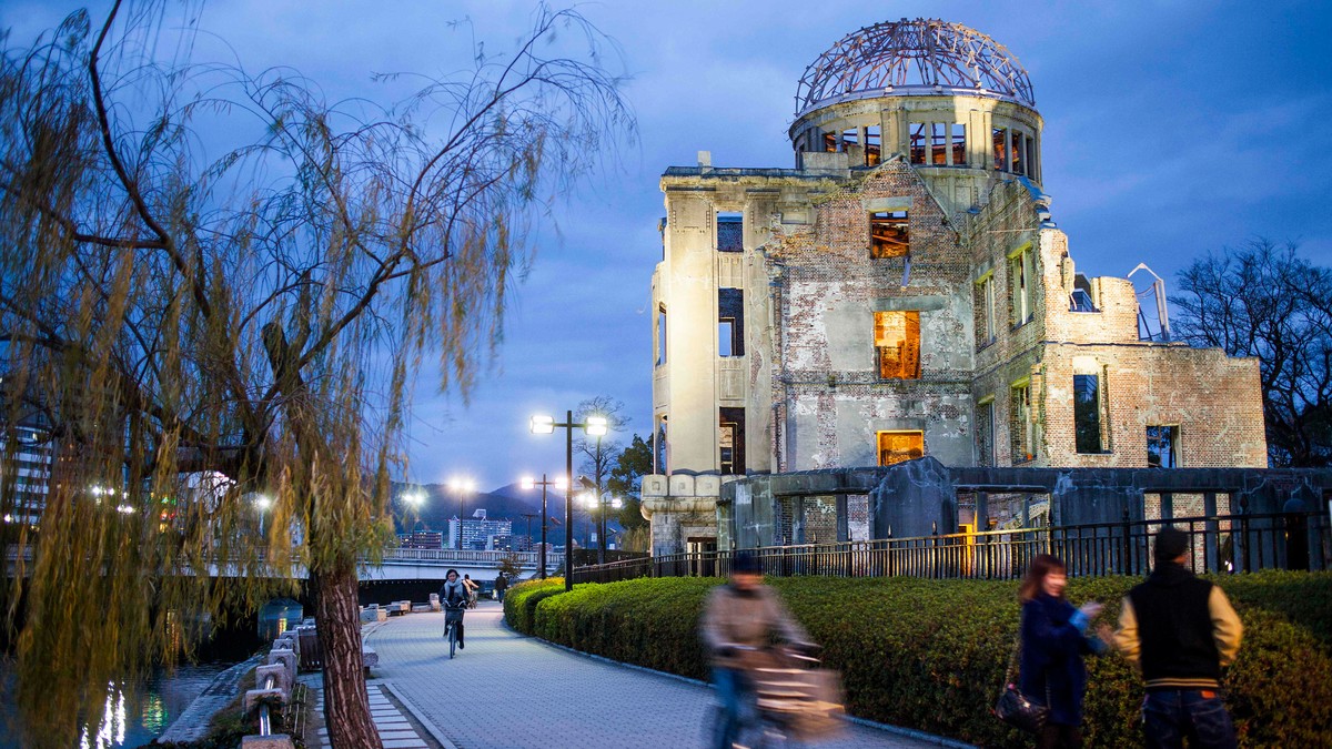 atacul nuclear de la Hiroshima
