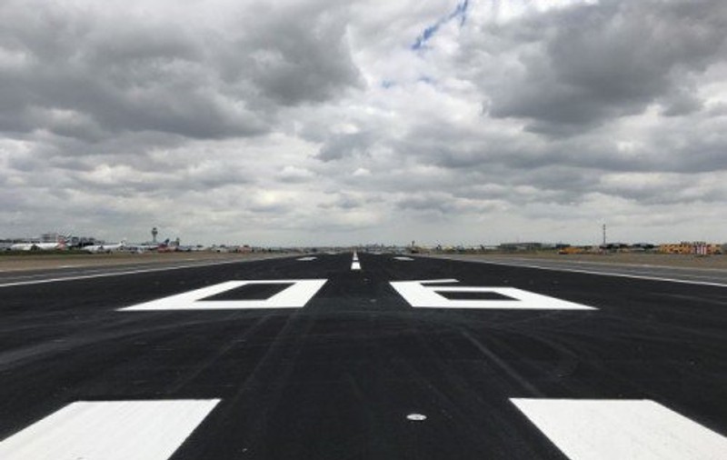 Activitatea pe Aeroportul Schiphol din Amsterdam, afectată de vântul puternic. Mai multe curse aeriene au fost anulate