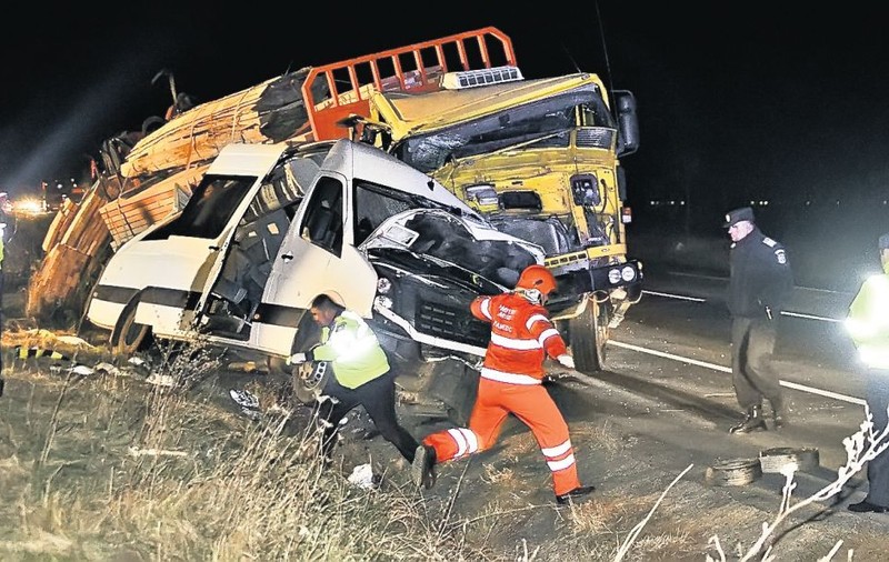 Drumul morţii! Cum s-a produs accidentul în care au murit handbaliştii de la CSU Târgovişte