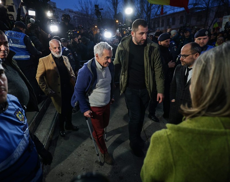 Călin Georgescu, primele cuvinte după ce a fost audiat la Parchetul General: "Ne-au făcut o mare favoare"