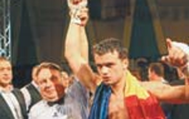 Romanii sunt tari ca piatra