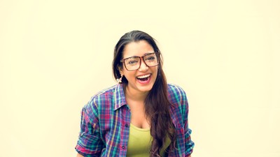 de-ce-plangem-cand-suntem-fericiti