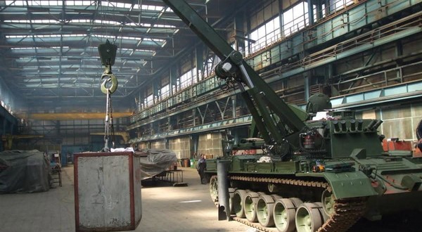 Romarm SA și cele 15 filiale ale sale vor fi reorganizate într-un holding industrial integrat până la sfârșitul anului. Foto: Facebook / Defense Romania