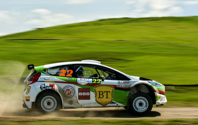 FOTO / Începe Danube Delta Rally. Toți piloții fug la Tulcea