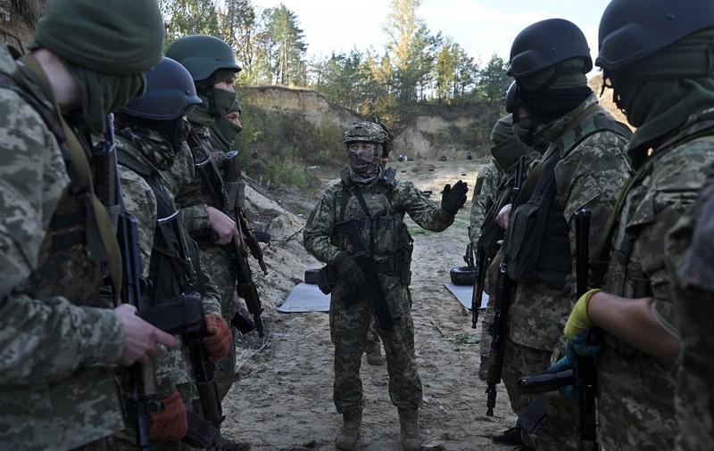 „Batalionul Siberian”, doar cetățeni ruși antrenați de un an în Ucraina și pregătiți să fie trimiși în luptă contra armatei lui Putin