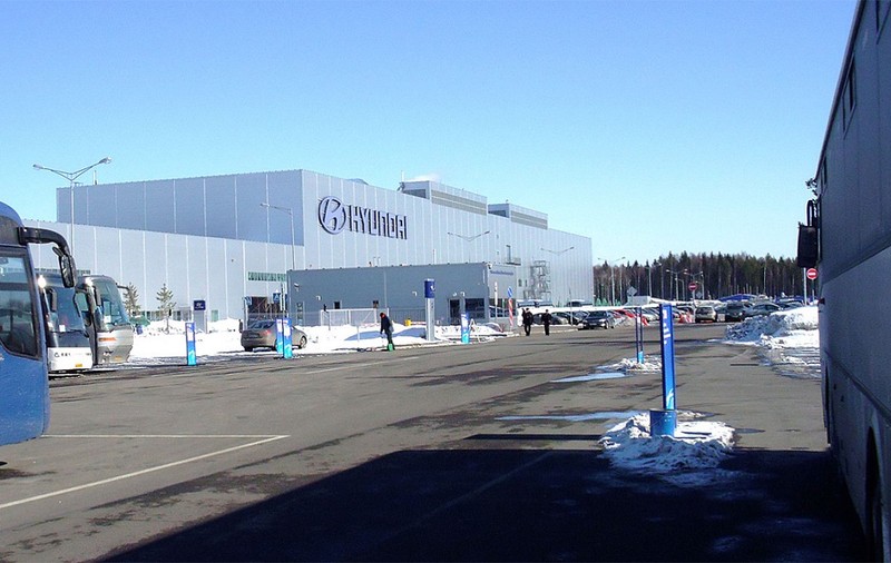 Hyundai își vinde fabrica de 286 de milioane de euro din Sankt Petersburg cu 98 de euro, unei companii rusești