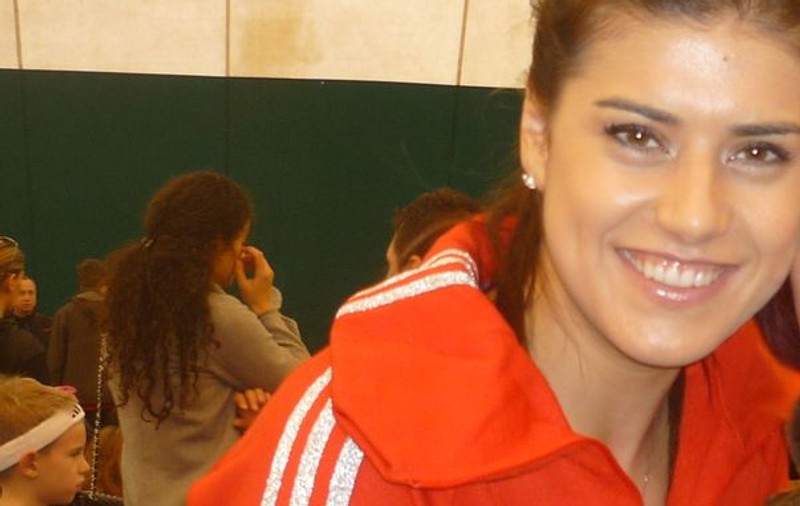REÎNTÂLNIRE EMOŢIONANTĂ PENTRU SORANA CÎRSTEA! Cu cine s-a întâlnit frumoasa jucătoare de tenis după 4 ani!