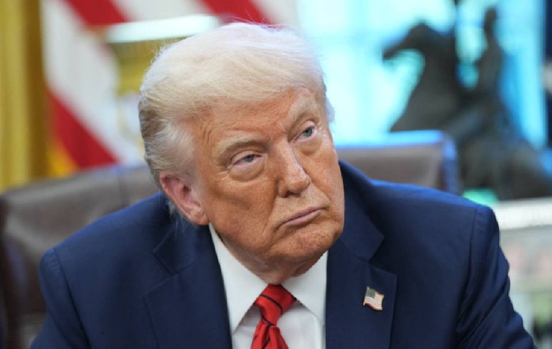 „Se vor face bani buni”: Donald Trump anunță că SUA vor „avea grijă” de uraniul Iranului și se vor implica în trecerile prin Strâmtoarea Ormuz