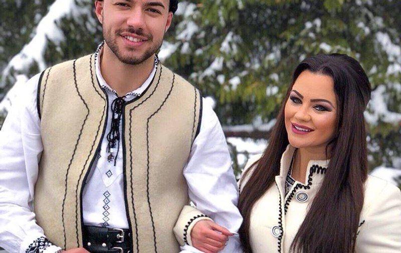 Artiștii Carmen de la Sălciua și Culiță Sterp sunt în mijlocul unui scandal urias, după ce au fost bătuți. “Mi-a acuzat soțul de infidelitate”