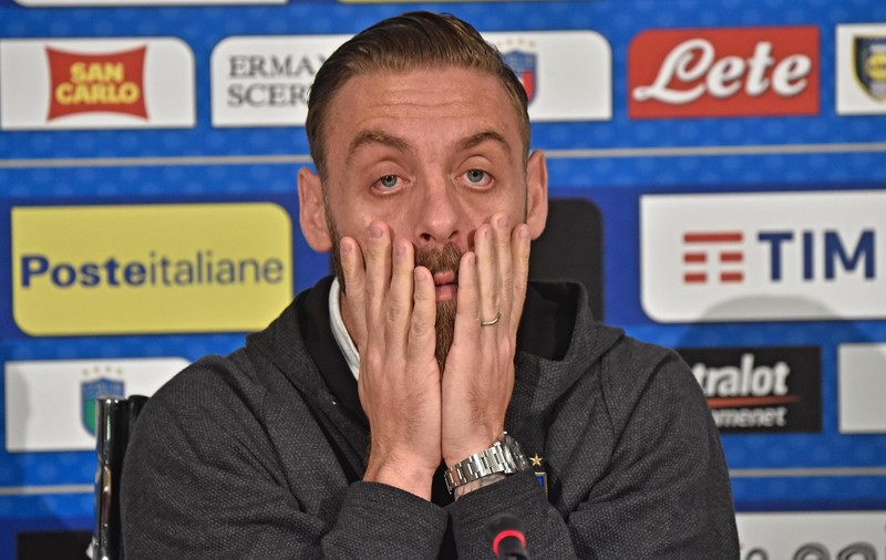 Daniele De Rossi a refuzat să intre pe teren în returul barajului cu Suedia: "Ce naiba să fac eu? Avem nevoie de victorie, nu de egal!” | VIDEO