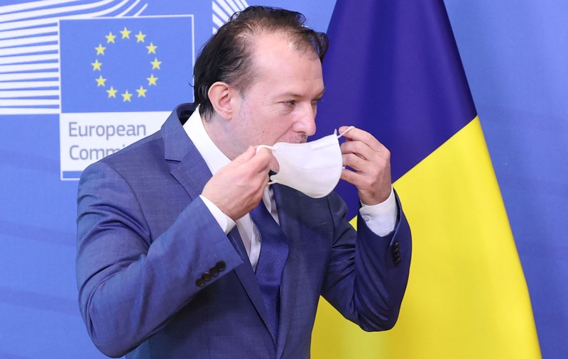 Un caz de bugetar promovat pentru nerealizări. Ce-a promis și ce a făcut Florin Cîțu ca ministrul de finanțe