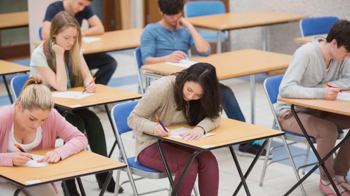 Programă Chimie Bac 2024 - Teme de studiu pentru Bacalaureat