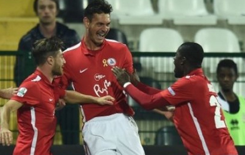 Vă mai aduceți aminte de Rada. Fostul stoper de la Craiova, Rapid, Steaua și CFR, gol pentru Bari