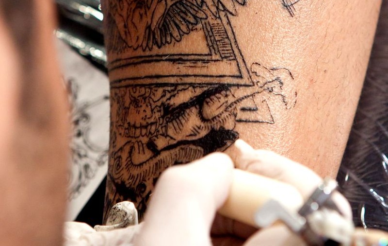Tatuaje gratuite, dacă alegi modelul cu un celebru om politic rus