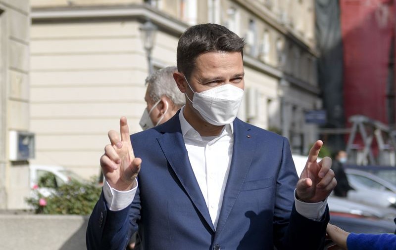 Robert Sighiartău îl acuză pe Orban că are discurs anti-PNL. „Am impresia câteodată că e alături de Barna și Cioloș”