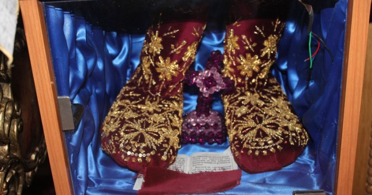 Sfantul Spiridon - papuciii sfantului Spiridon
