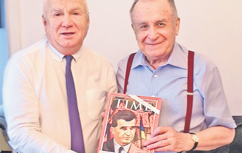 Tăbăcaru, cadou de colecţie pentru Iliescu