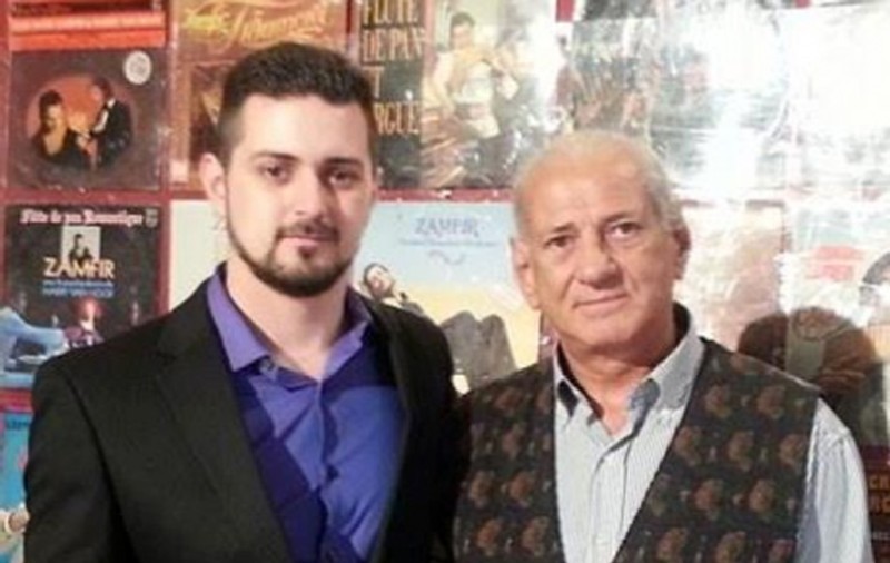El este fiul lui Gheorghe Zamfir. Aşa-i că seamănă cu tatăl său?