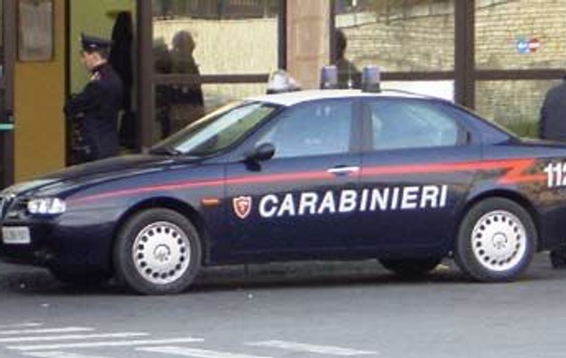 Român, bătut de carabinieri la Milano