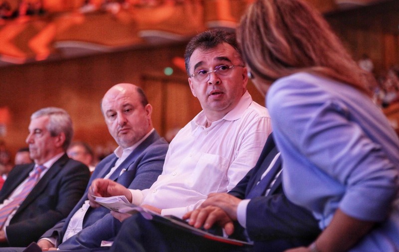 Marian Oprişan, scrisoare deschisă, în plin Congres: "Nu vreau ca PSD să mai întoarcă și celălalt obraz. Prea am fost îngăduitori cu unii care n-au făcut nimic la guvernare. Să le dăm cu guvernările în cap, până le vine mintea la loc!"
