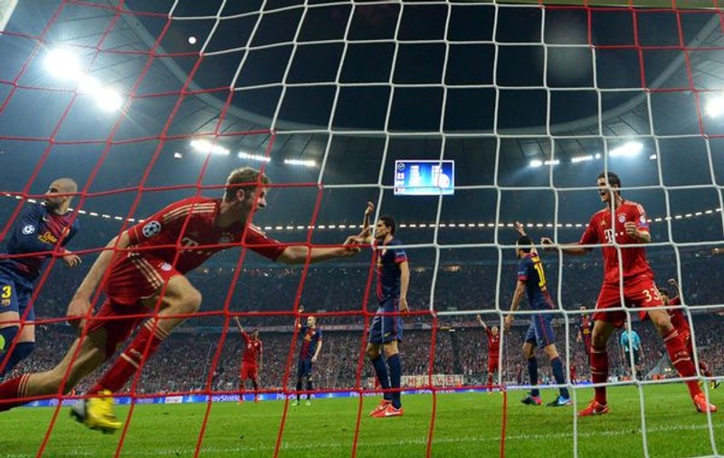 "Extratereştrii", aduşi cu picioarele pe pământ! Barcelona, UMILITĂ pe Allianz Arena, scor 4-0 | FOTO