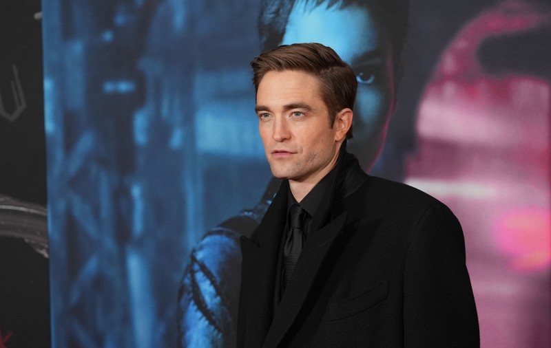 Robert Pattinson, despre sacrificiile pe care le-a făcut pentru rolul principal în „The Batman”: „Ajungi să-ți numeri și gurile de apă”