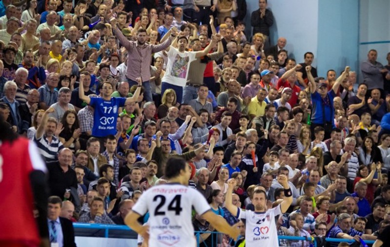 Protest APSR față de comportamentul fanilor de la Baia Mare față de comentatorii DigiSport
