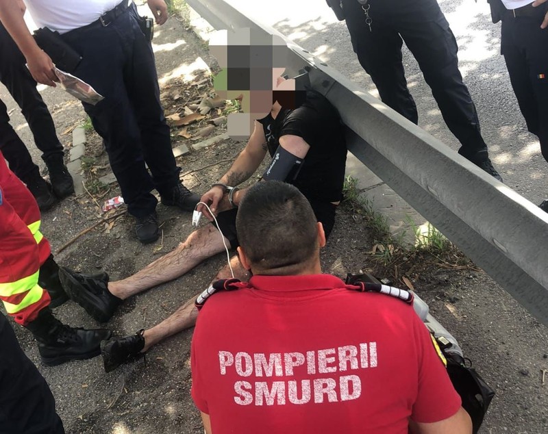 Un șofer băut, urmărit de polițiștii rutieri din București, a sărit în râul Dâmbovița. Ce alcoolemie avea