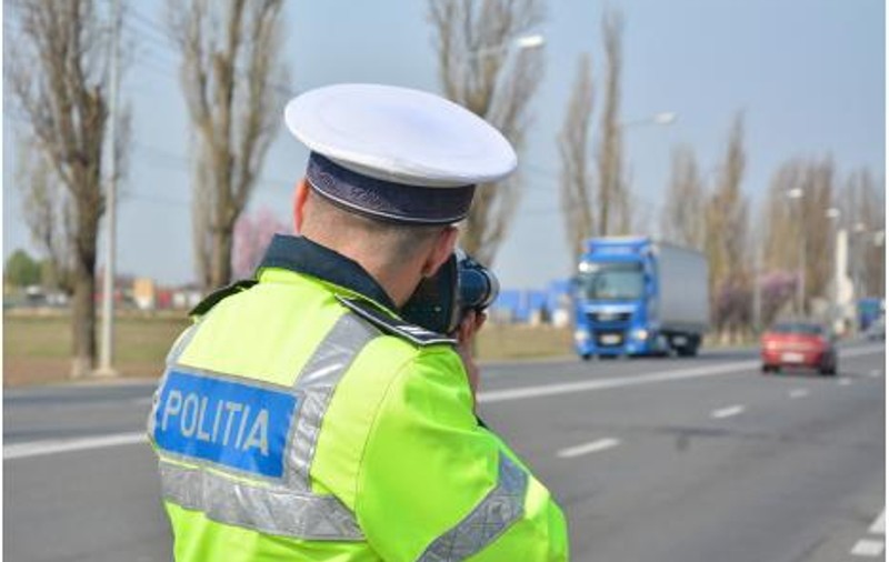 Un tânăr din Teleorman a rămas fără permis, după ce a depășit viteza legală cu 127 km/h