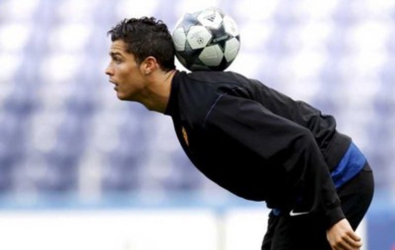 Ronaldo face 1.000.000.000 de euro!
