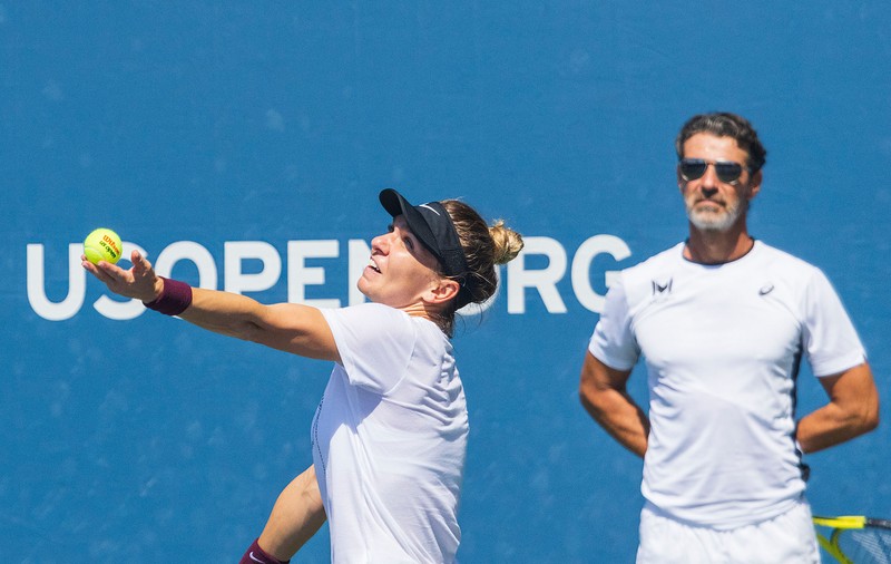 Șeful federației de tenis, despre cazul Halep: „Aș da cu tunul la Academia Mouratoglou, dacă aș ști că intenționat a fost făcută treaba asta”