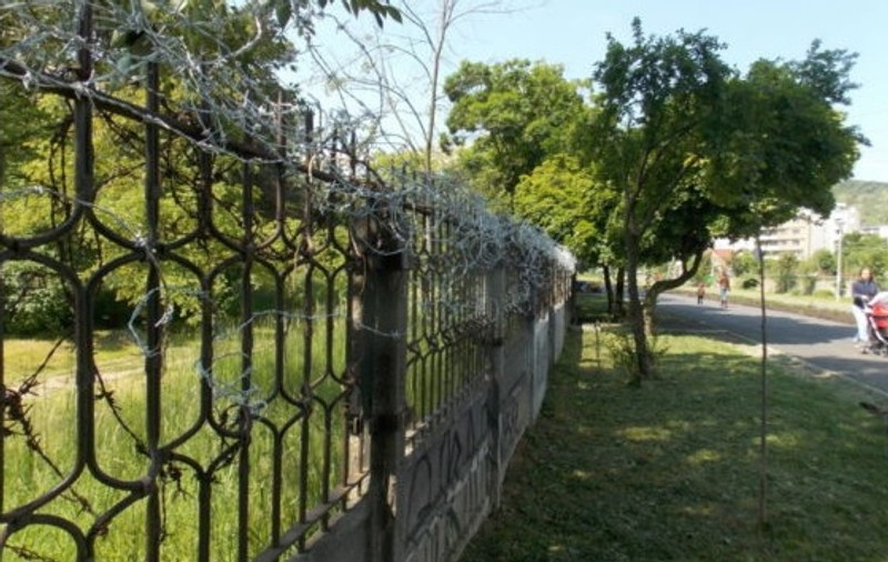 Cel mai mare parc din Cluj se vizitează contra taxei de 2 lei! Acțiune de protest a unui grup civic FOTO
