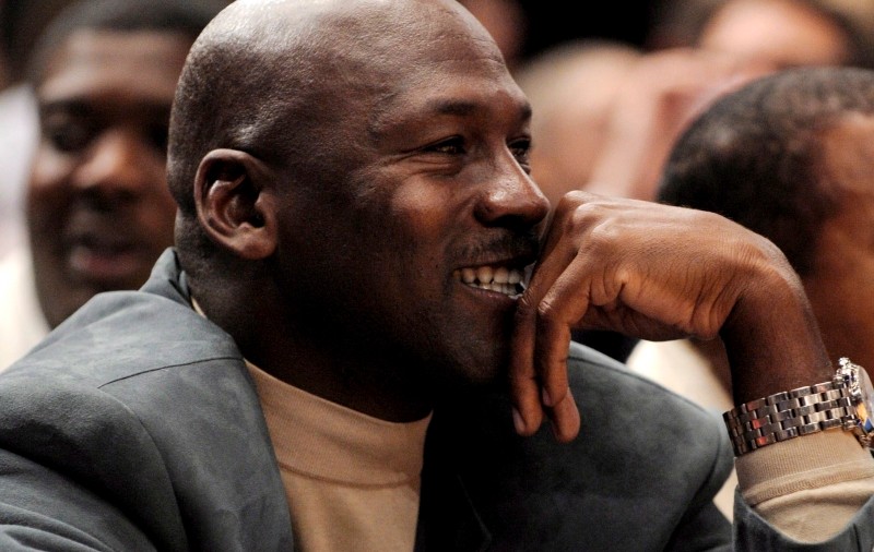 Michael Jordan a cumpărat Charlotte Bobcats