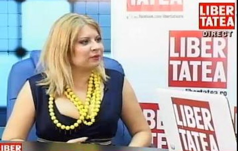 Catinca Roman: "Cred că tata a înşelat-o pe mama cu Oana Sîrbu"
