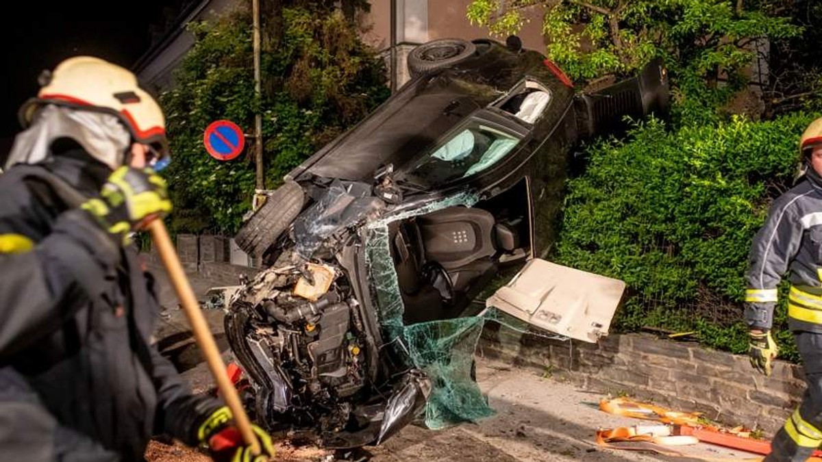 Un român beat a provocat două accidente pe o stradă din Austria