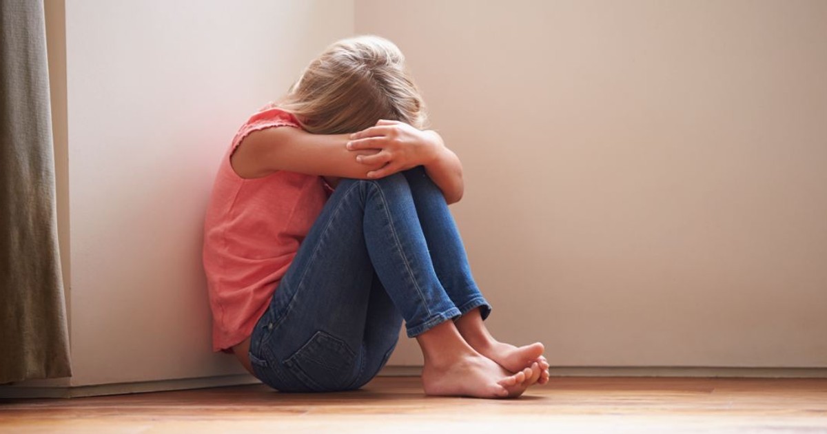Pompier acuzat că a violat o fetiță de 13 ani din Vrancea