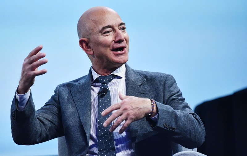 Averea lui Jeff Bezos a crescut cu 13,5 miliarde de dolari în doar 15 minute