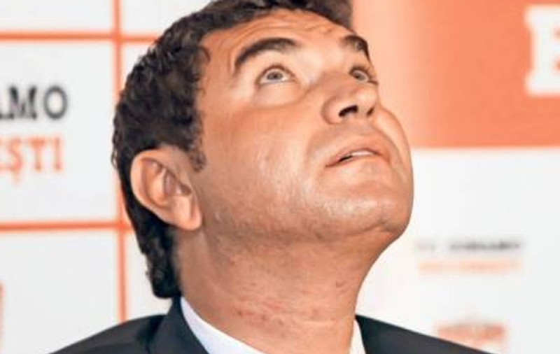 BORCEA și-a utilat CELULA ca ACASĂ 