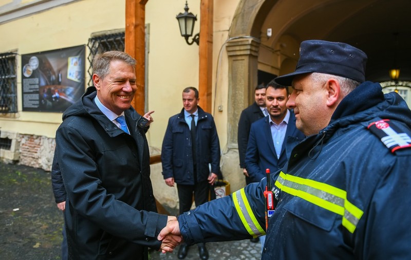 FOTO | Preşedintele Klaus Iohannis a verificat pregătirile pentru Summitul UE de la Sibiu: "Sigur că am emoţii. Sper ca totul să funcţioneze foarte bine"